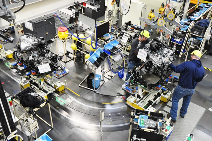 เครื่องจักรที่ควบคุมด้วย AI Automation ในโรงงาน Kentucky ของ Toyota เครื่องจักรที่ควบคุมด้วย AI Automation ในโรงงาน Kentucky ของ Toyota