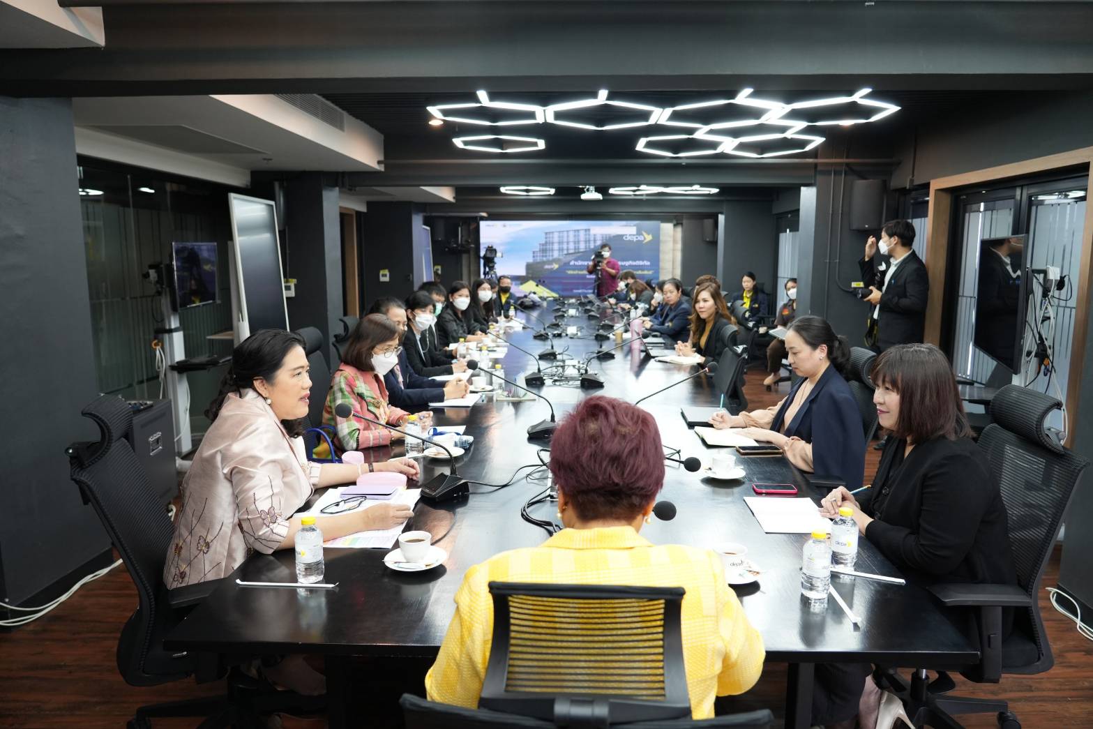 ภาพบรรยากาศการประชุม ภาพบรรยากาศการประชุม